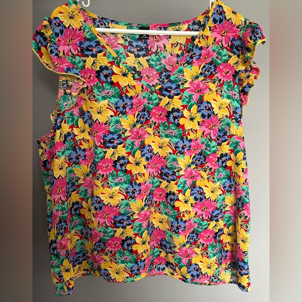SHEIN size 3X Floral Ruffle Sleeve Top in pink, yellow, blue and reds.